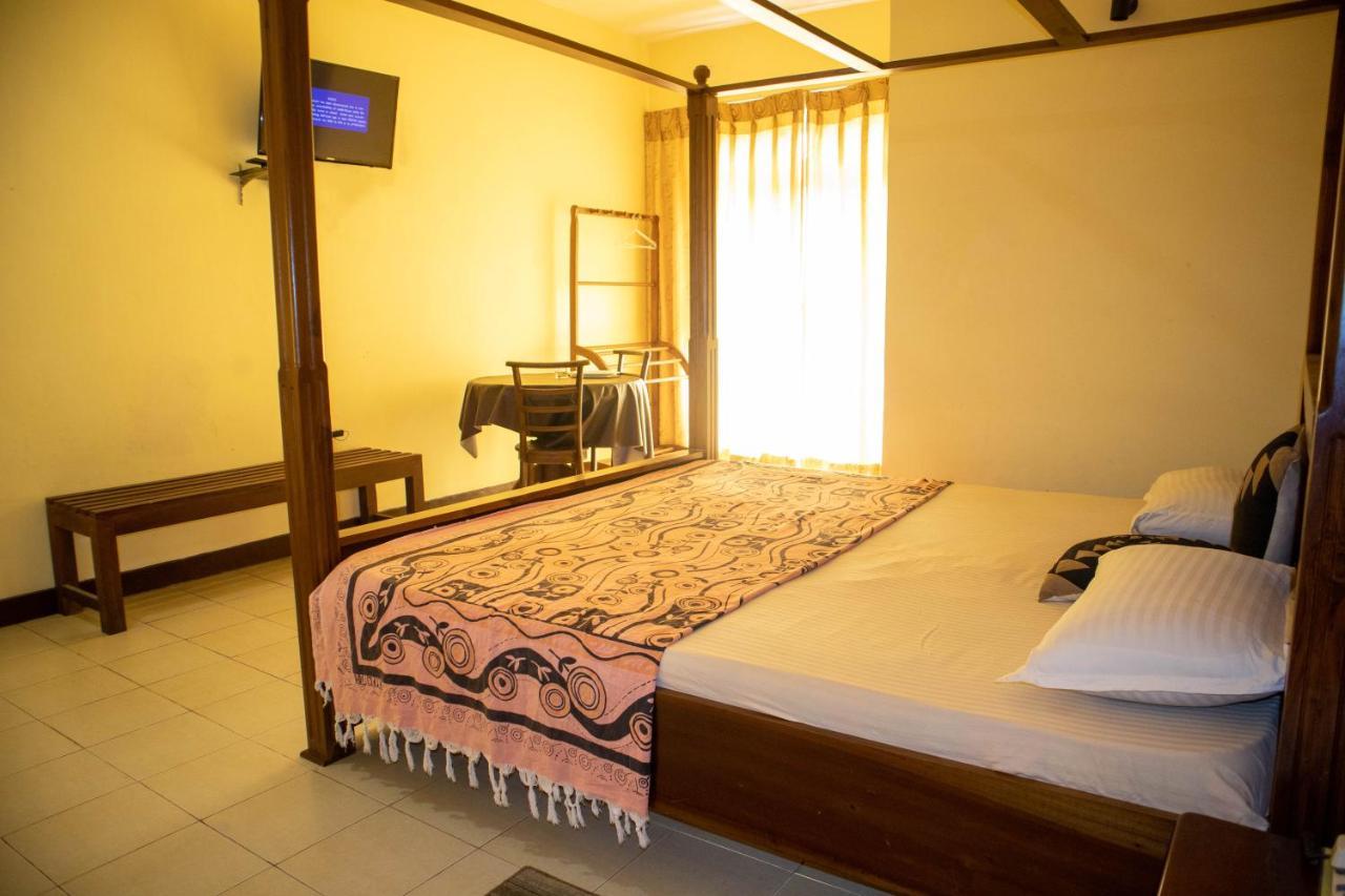 Chamaya Holiday Inn Balangoda Esterno foto