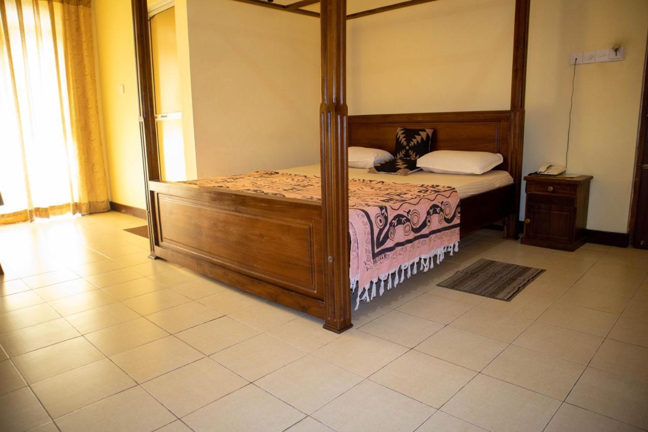 Chamaya Holiday Inn Balangoda Esterno foto